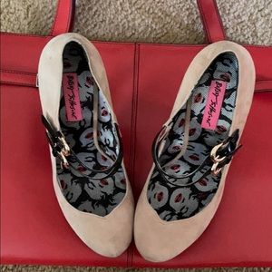 Rare Vintage Betsey Johnson velvet suede heels